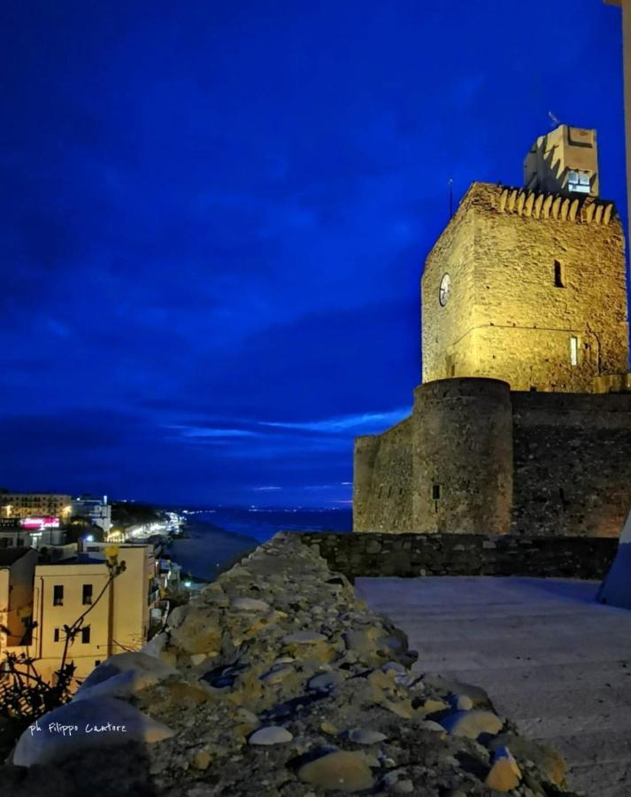 Le Stanze Di Botticelli Acomodação com café da manhã Termoli Exterior foto