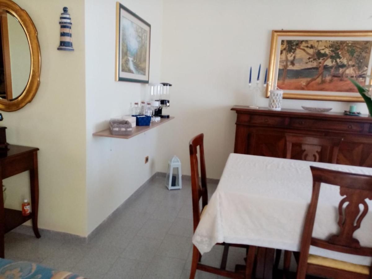 Le Stanze Di Botticelli Acomodação com café da manhã Termoli Exterior foto