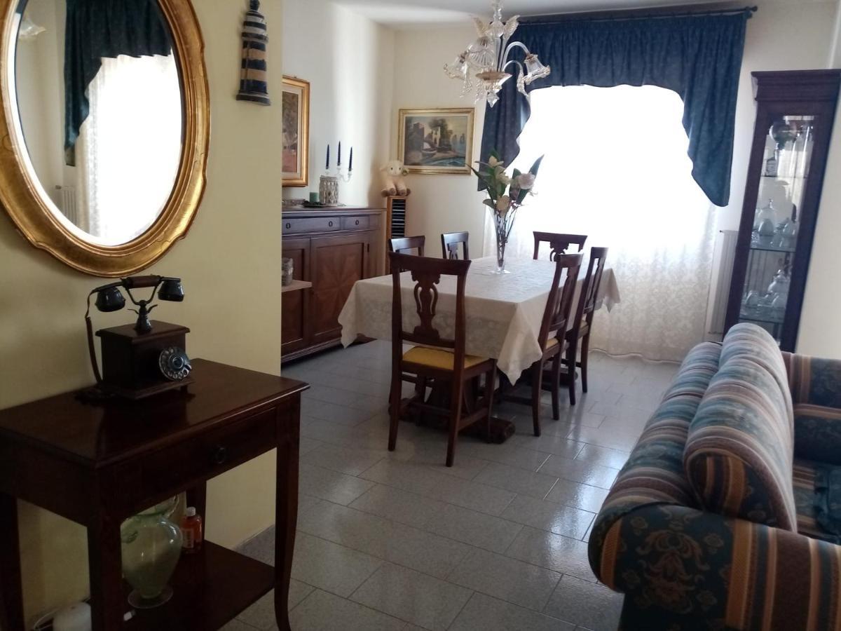 Le Stanze Di Botticelli Acomodação com café da manhã Termoli Exterior foto
