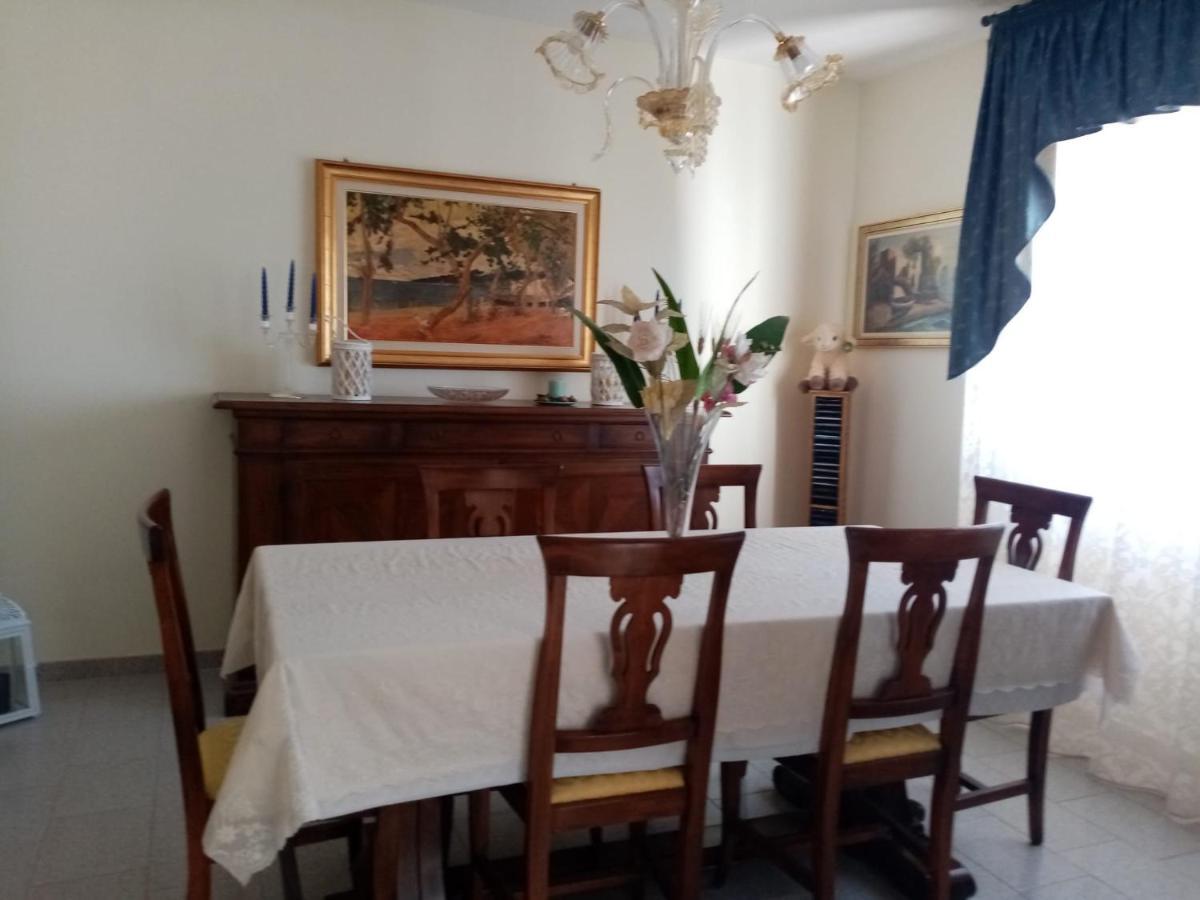 Le Stanze Di Botticelli Acomodação com café da manhã Termoli Exterior foto